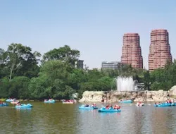 Chapultepec Park Guided Bike Tour